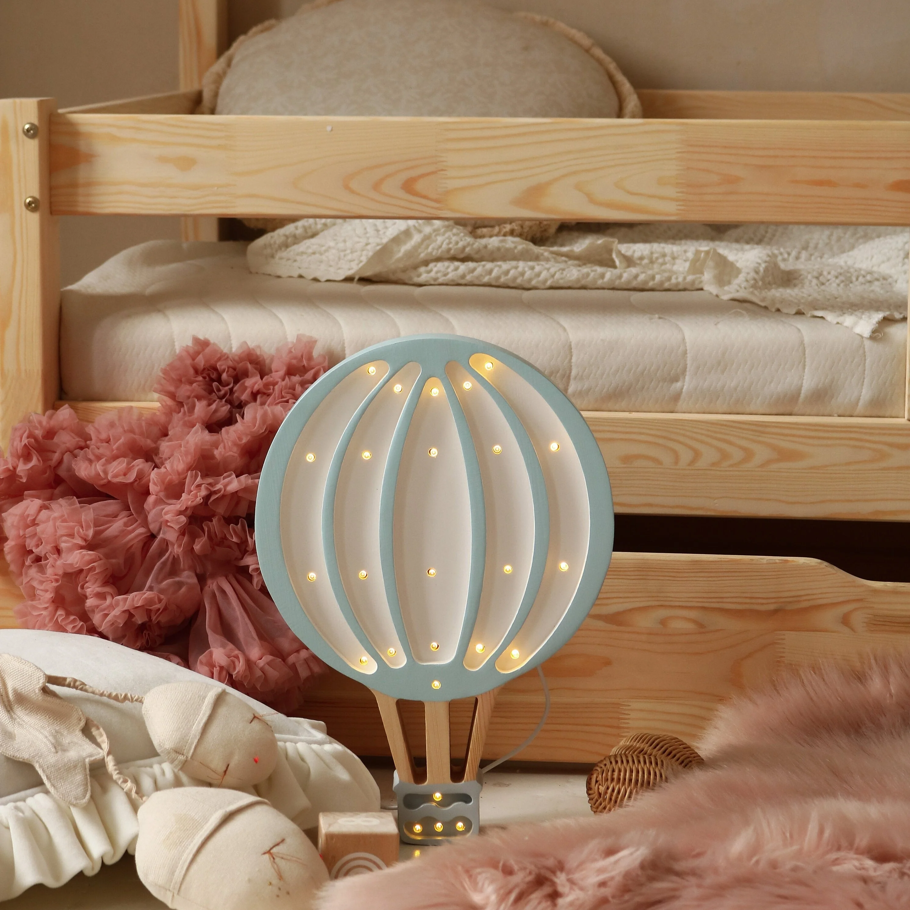 Little Lights Hot Air Balloon Lamp - Image 3